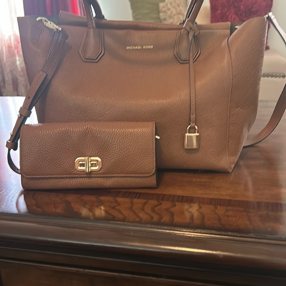 Michael Kors Tan Leather Tote and Wallet Set